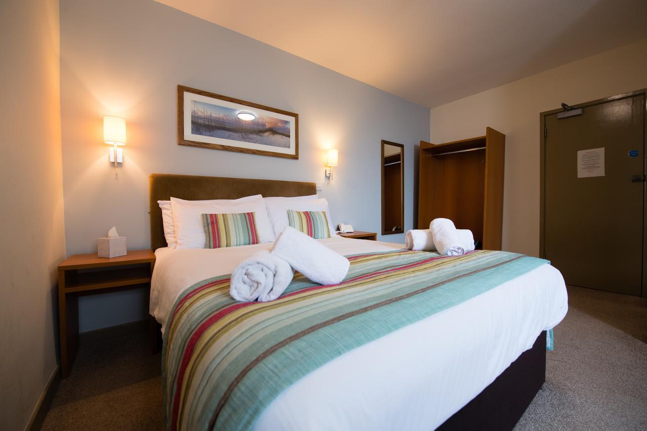 Hotel Monachty Aberaeron Exterior foto