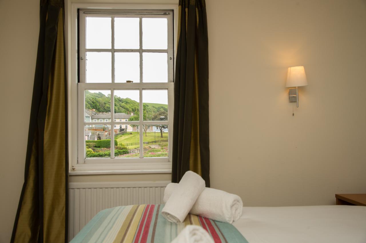 Hotel Monachty Aberaeron Exterior foto