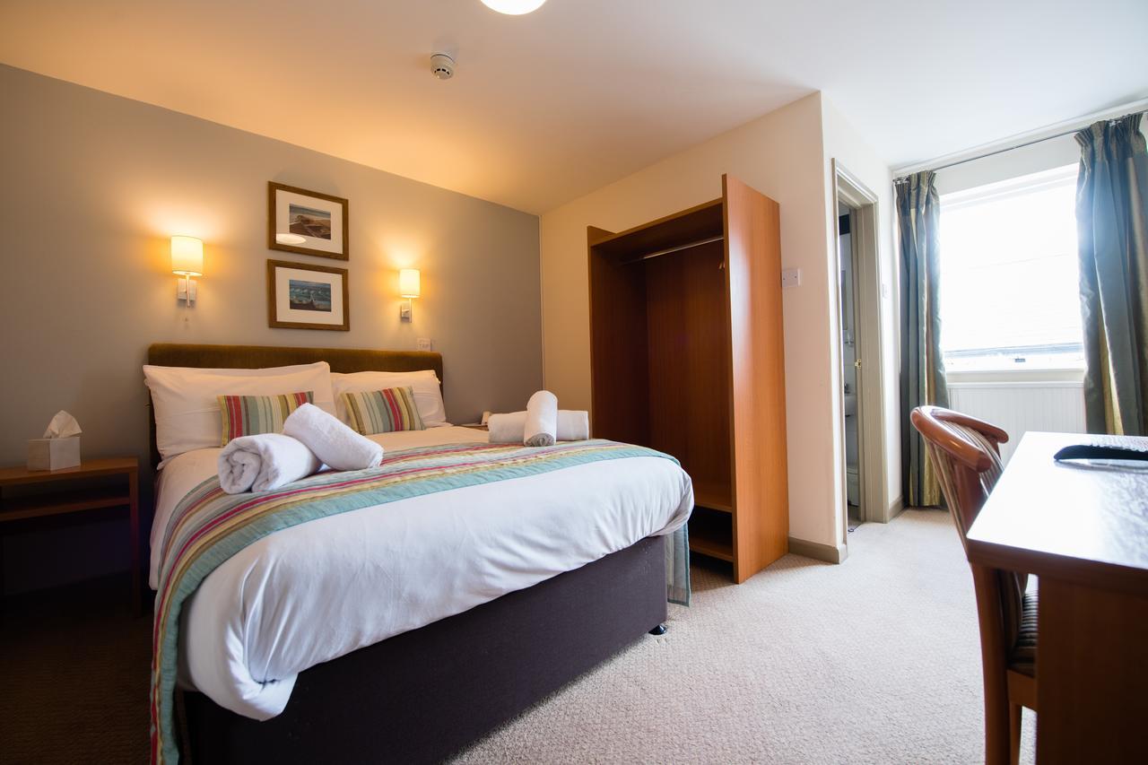 Hotel Monachty Aberaeron Exterior foto